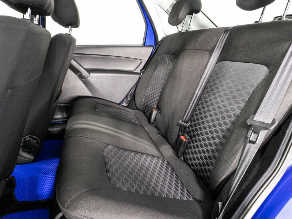 Купить Lada (ВАЗ) Granta с пробегом. Фото: #9