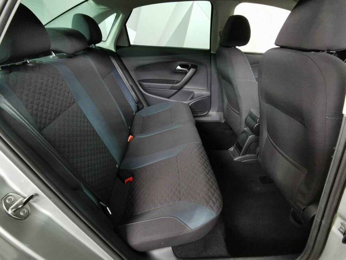 Купить Volkswagen Polo с пробегом. Фото: #11
