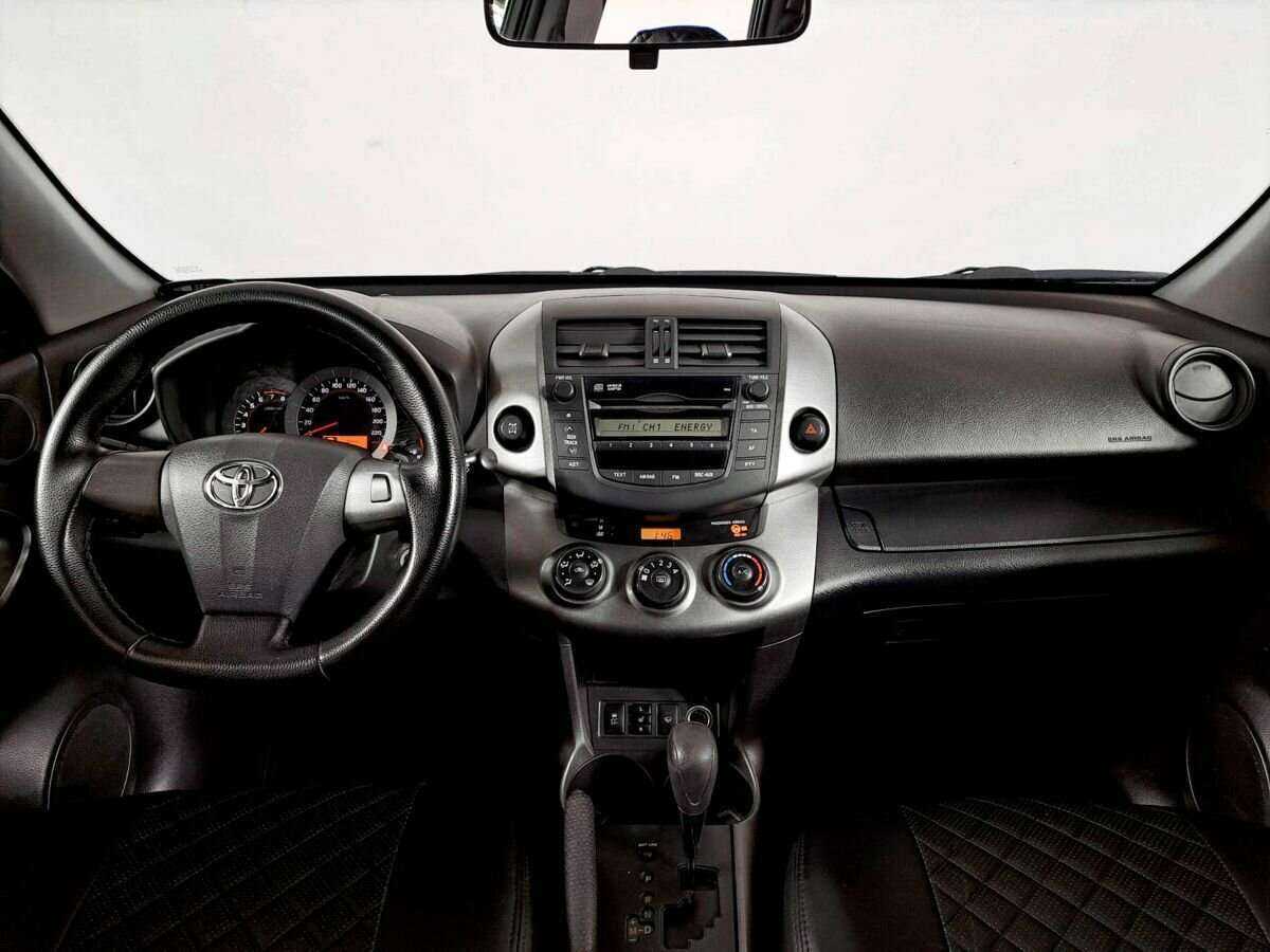 Купить Toyota RAV4 с пробегом. Фото: #13