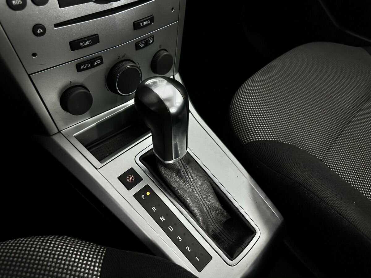 Купить Opel Astra с пробегом. Фото: #10