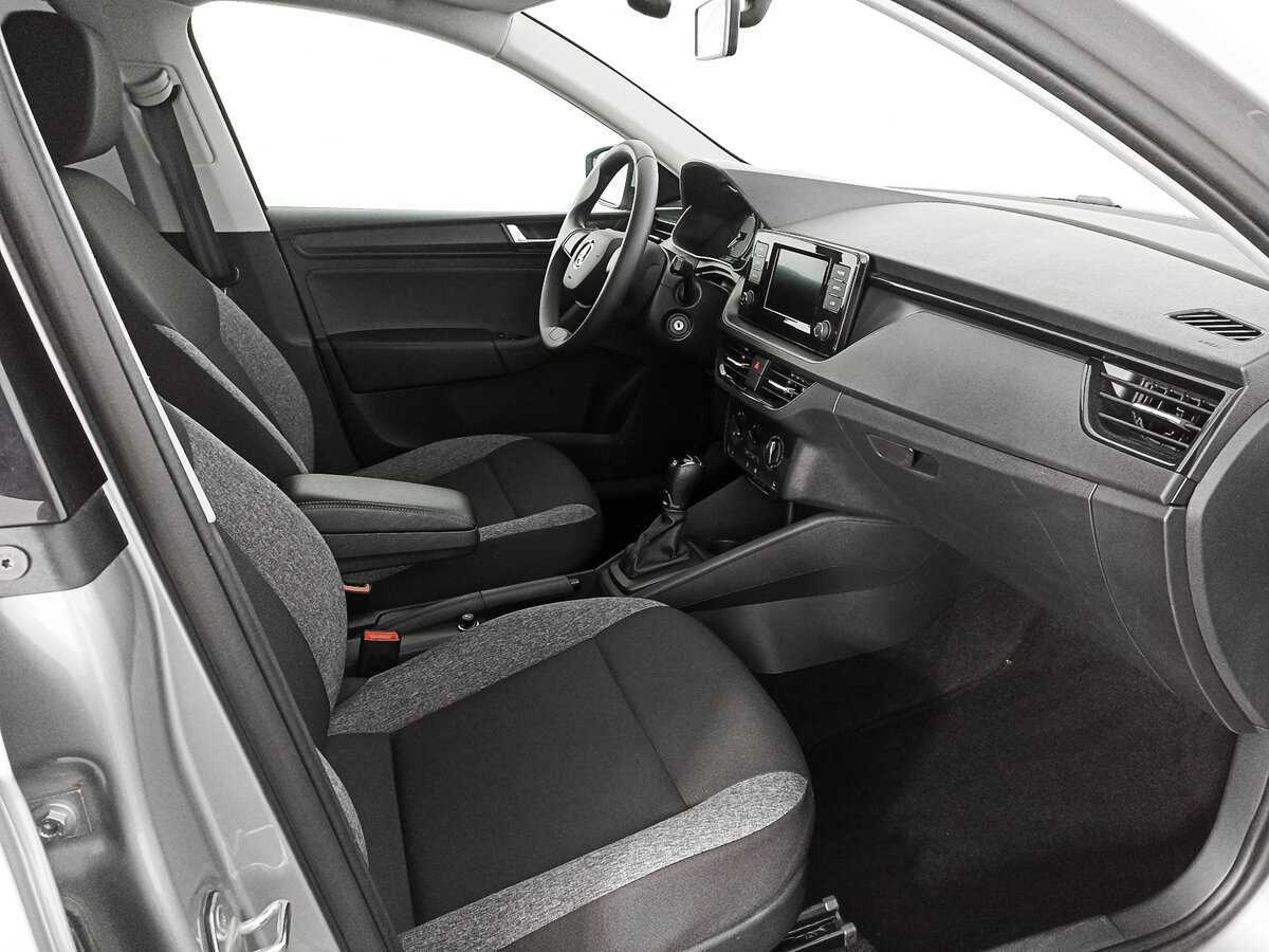 Купить Skoda Rapid с пробегом. Фото: #10