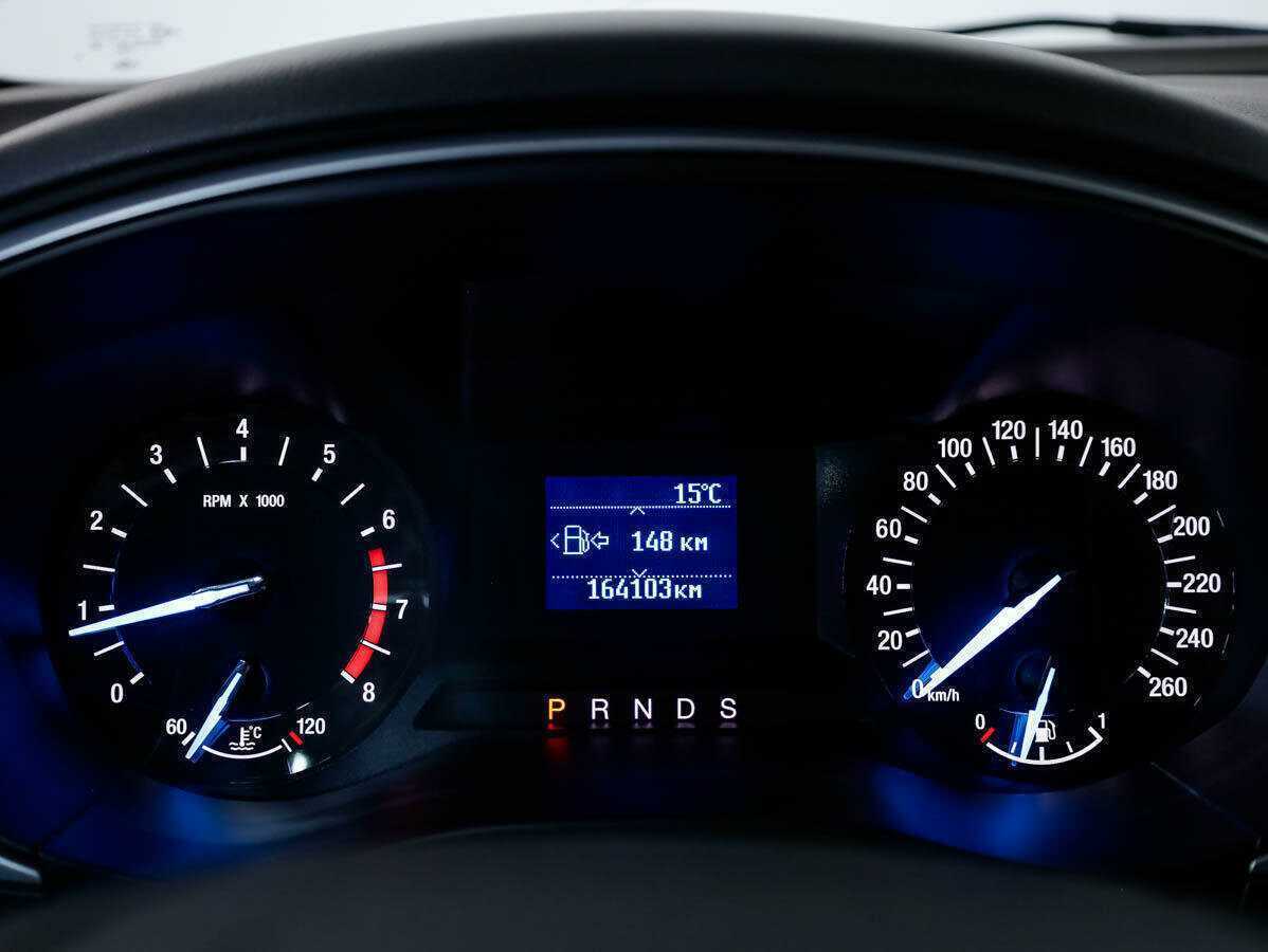 Купить Ford Mondeo с пробегом. Фото: #9