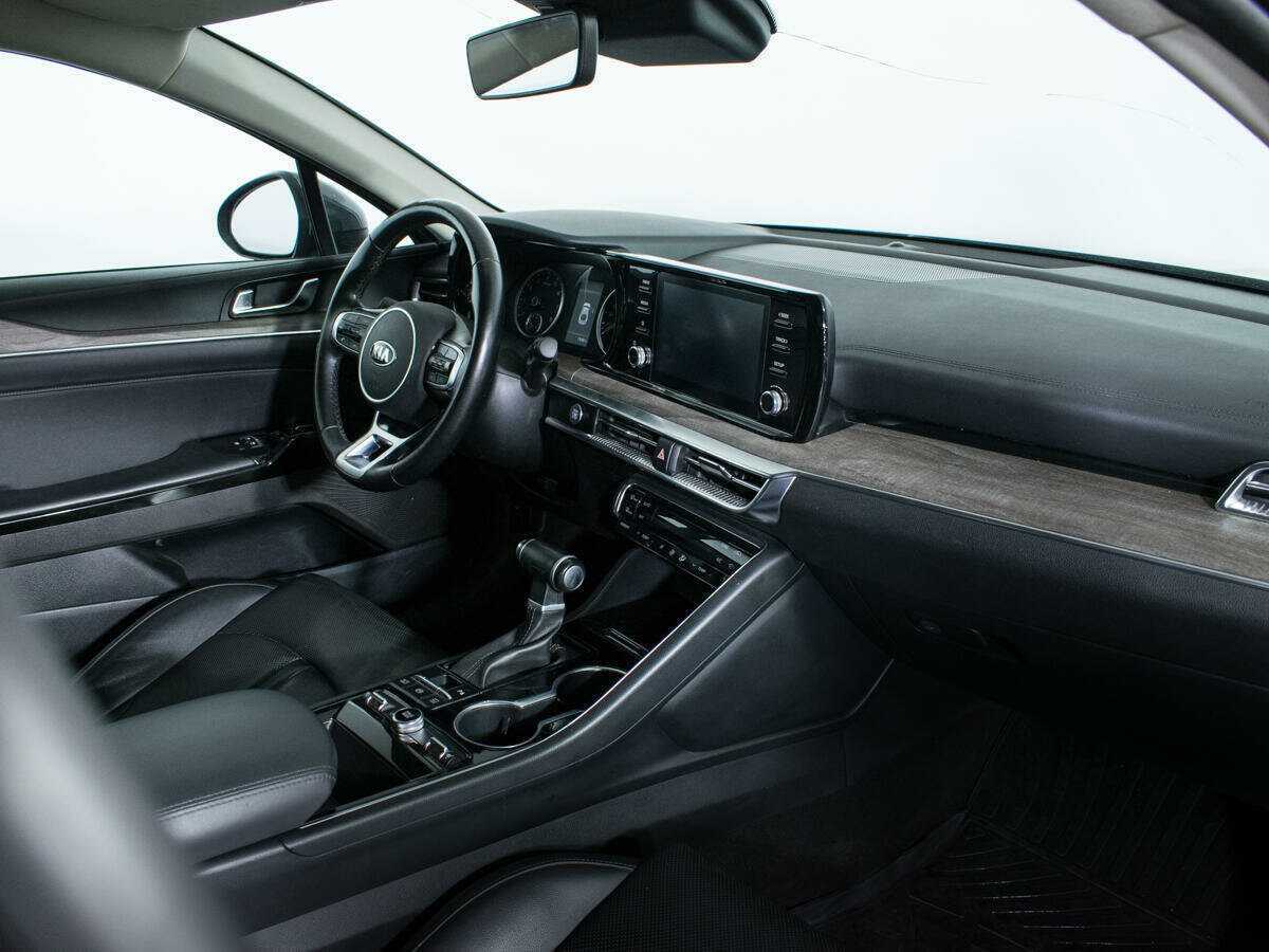 Купить Kia K5 с пробегом. Фото: #8