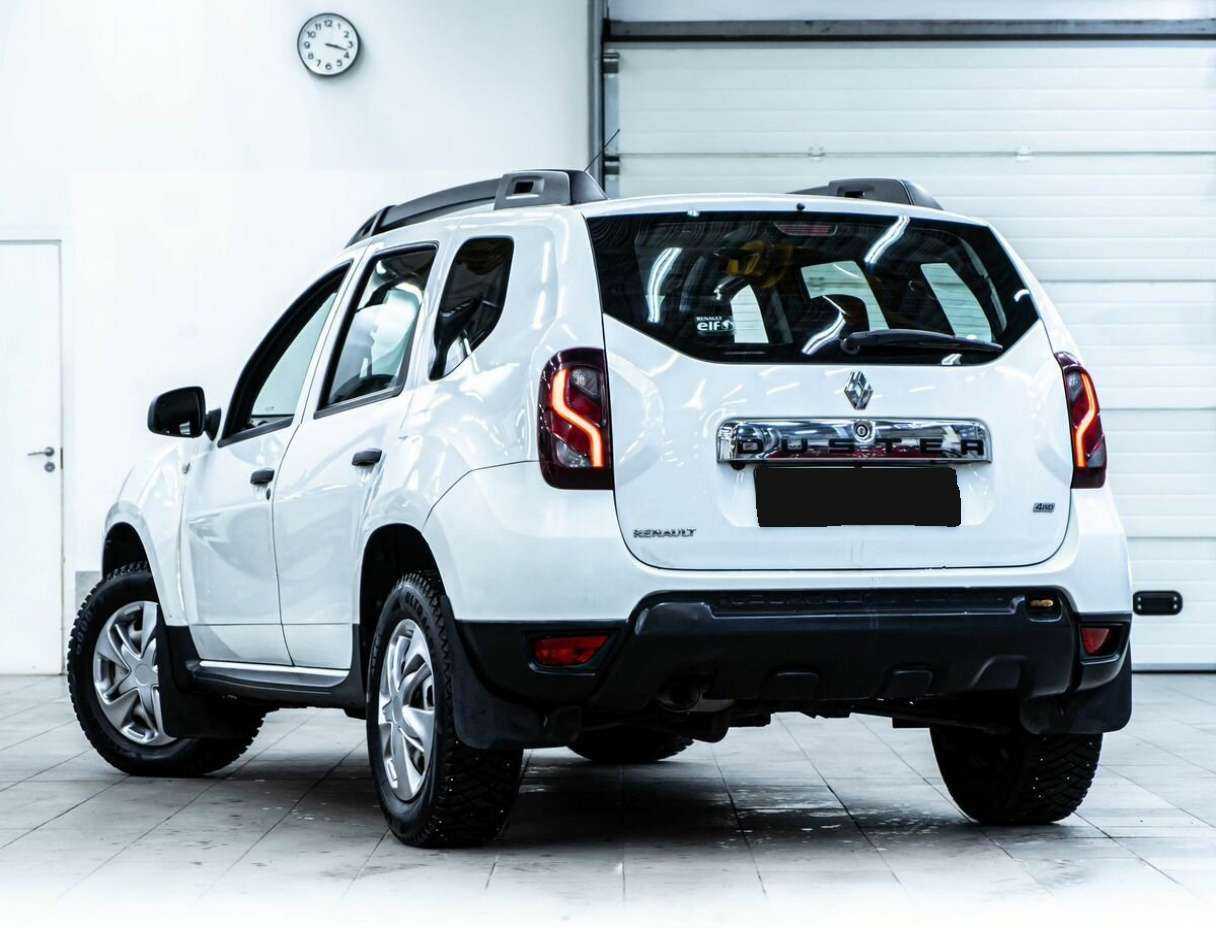 Купить Renault Duster с пробегом. Фото: #3