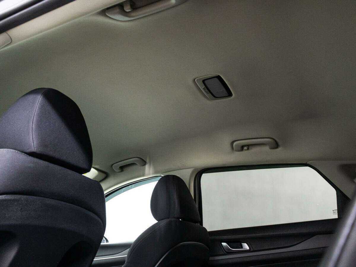 Купить Kia K5 с пробегом. Фото: #24