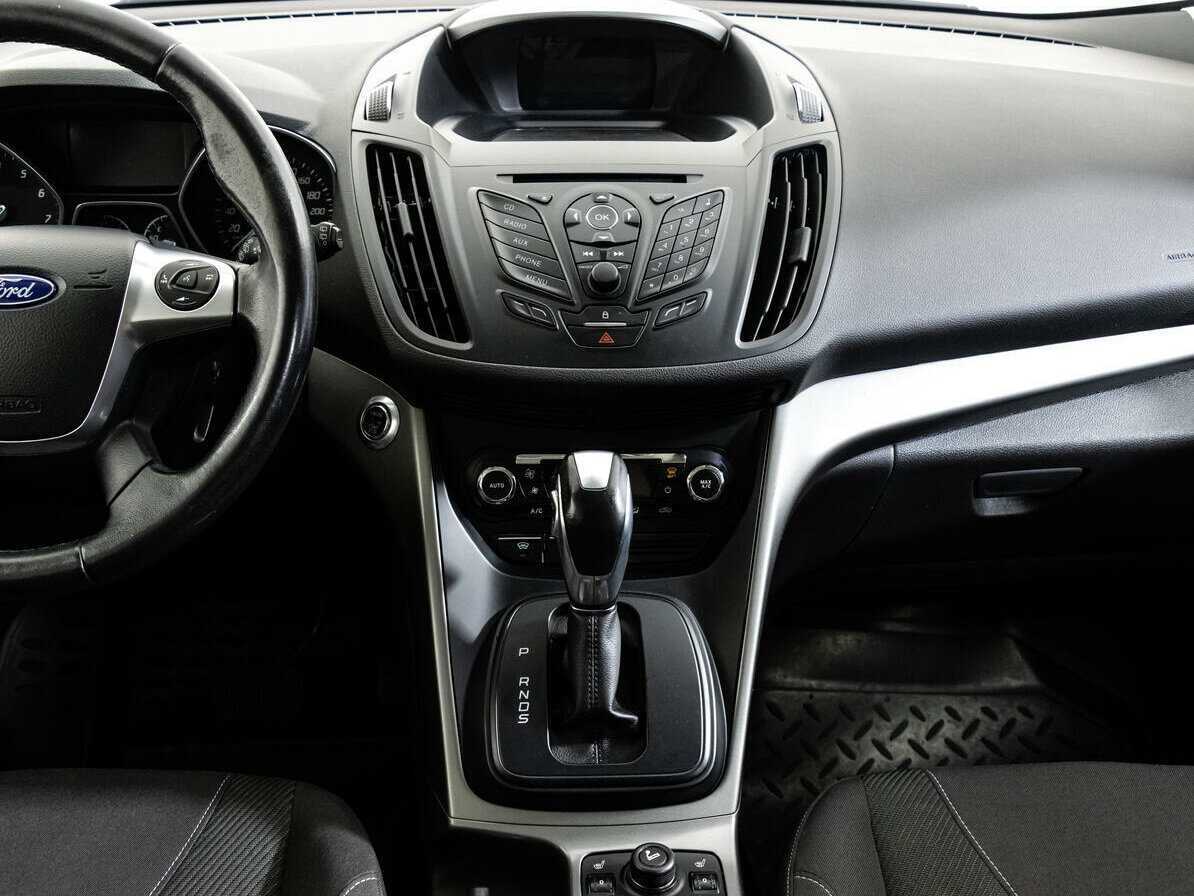 Купить Ford Kuga с пробегом. Фото: #10