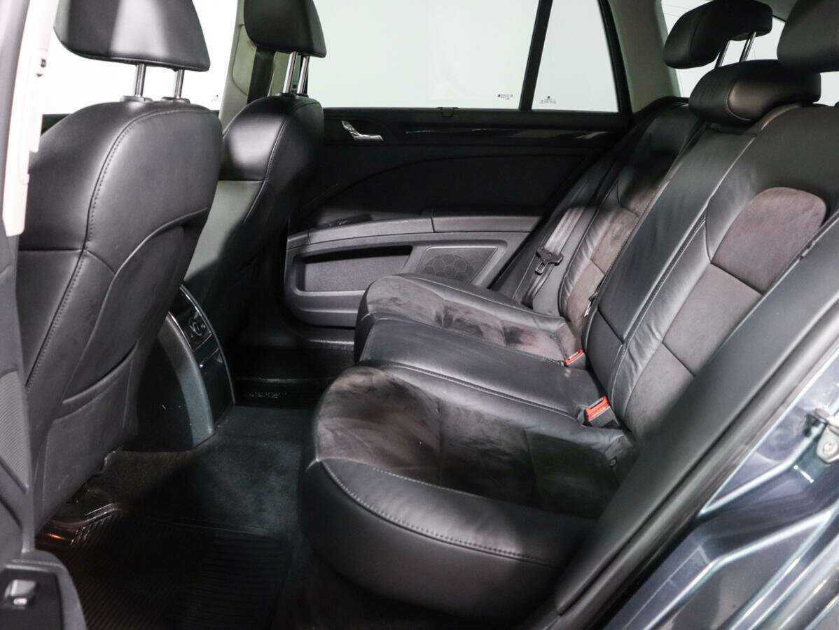 Купить Skoda Superb с пробегом. Фото: #9