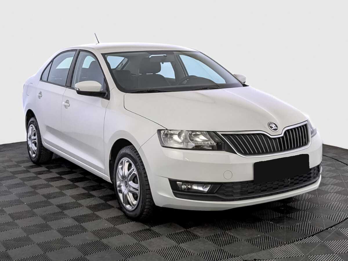 Купить Skoda Rapid с пробегом. Фото: #2