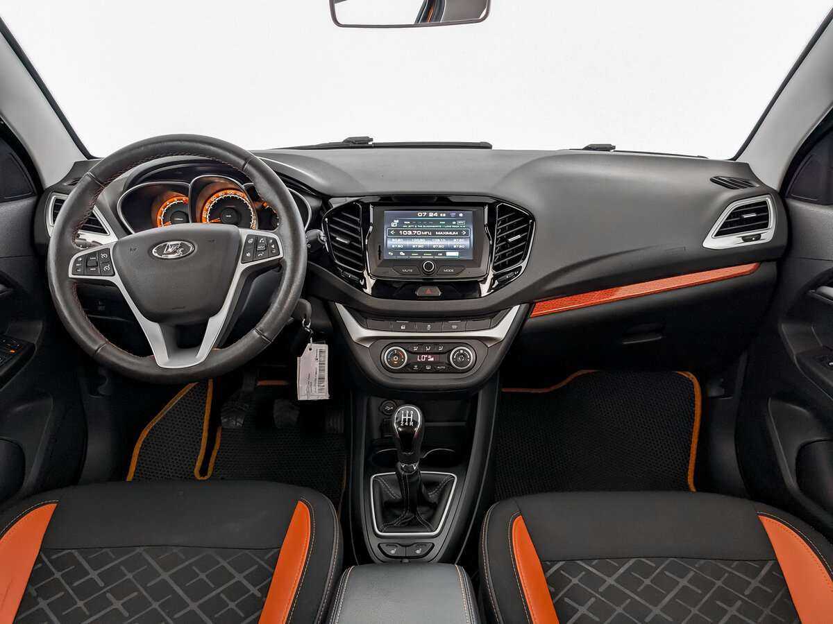 Купить Lada (ВАЗ) Vesta с пробегом. Фото: #11