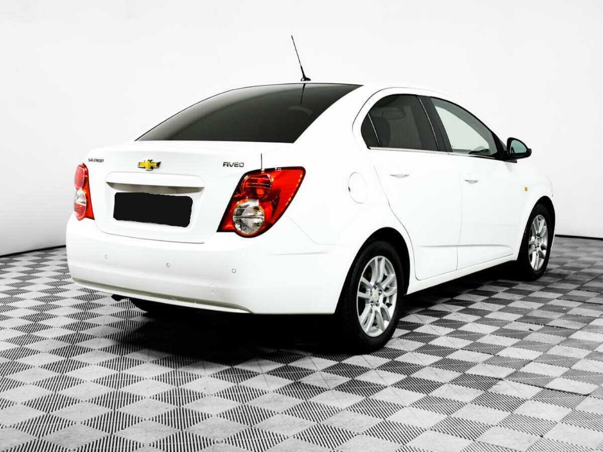 Купить Chevrolet Aveo с пробегом. Фото: #4