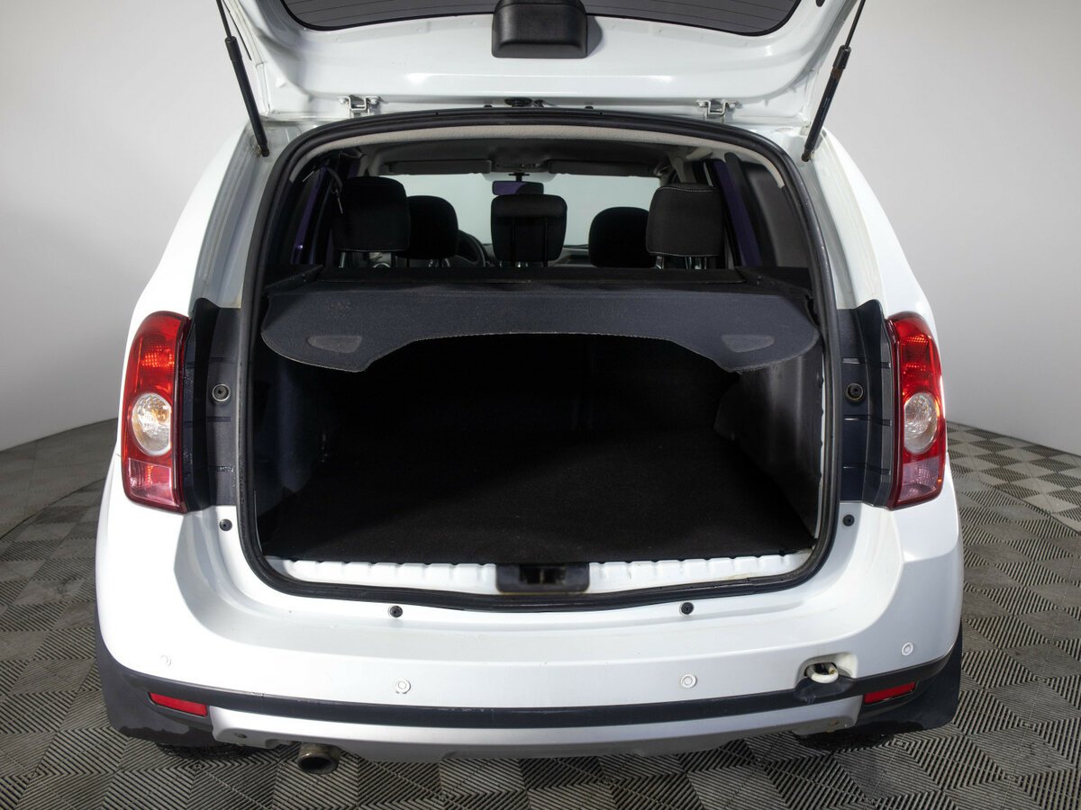 Купить Renault Duster с пробегом. Фото: #9