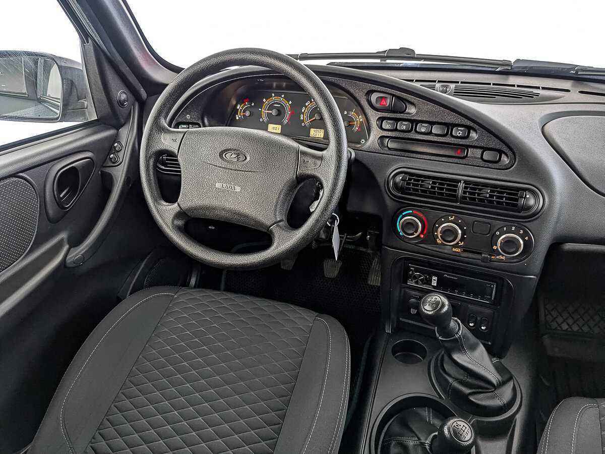 Купить Lada (ВАЗ) Niva с пробегом. Фото: #25