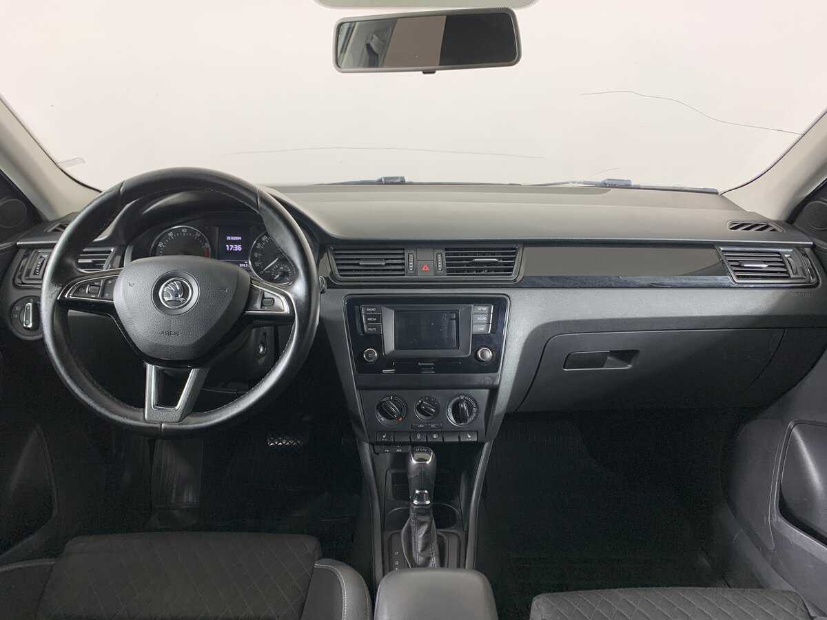 Купить Skoda Rapid с пробегом. Фото: #11