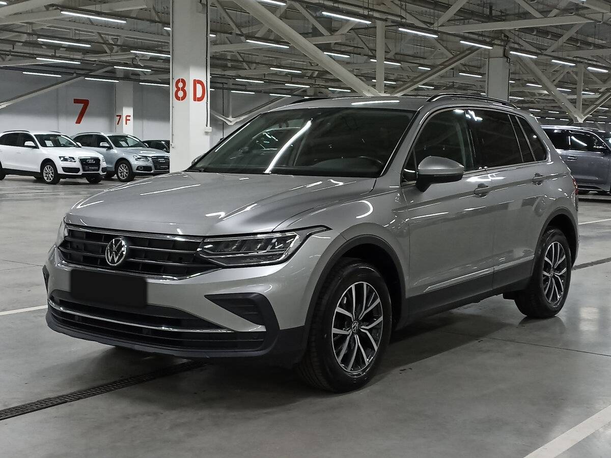 Купить Volkswagen Tiguan с пробегом. Посмотреть фото