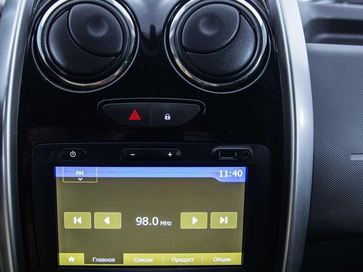 Купить Lada (ВАЗ) Largus с пробегом. Фото: #13