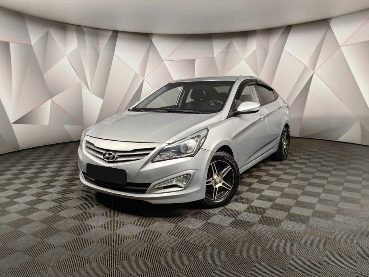 Купить Hyundai Solaris с пробегом. Фото: #0
