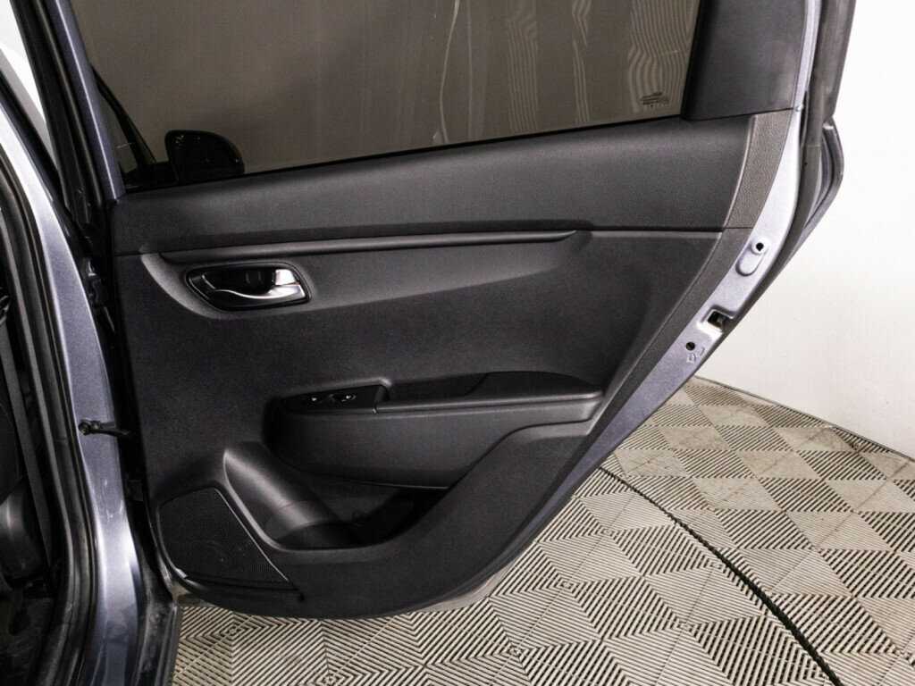 Купить Kia Rio с пробегом. Фото: #25