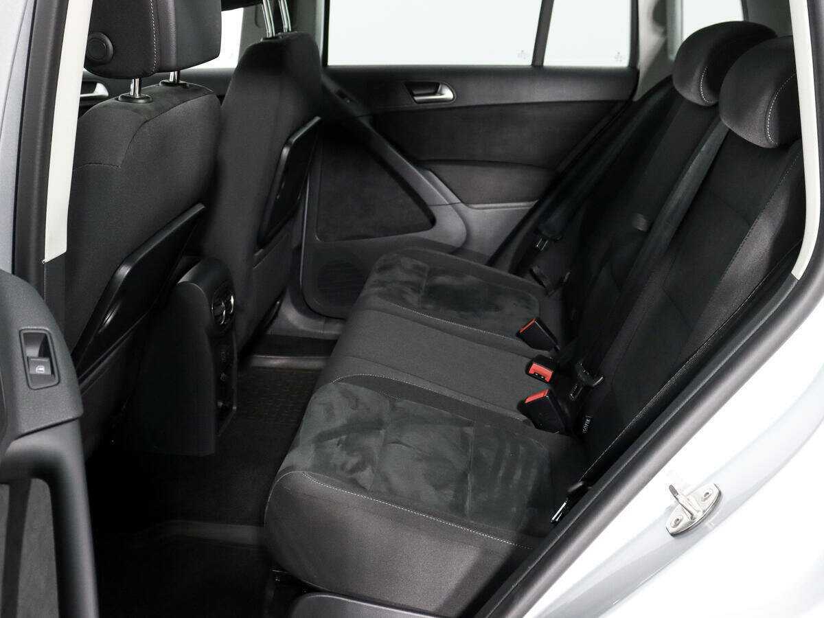 Купить Volkswagen Tiguan с пробегом. Фото: #7