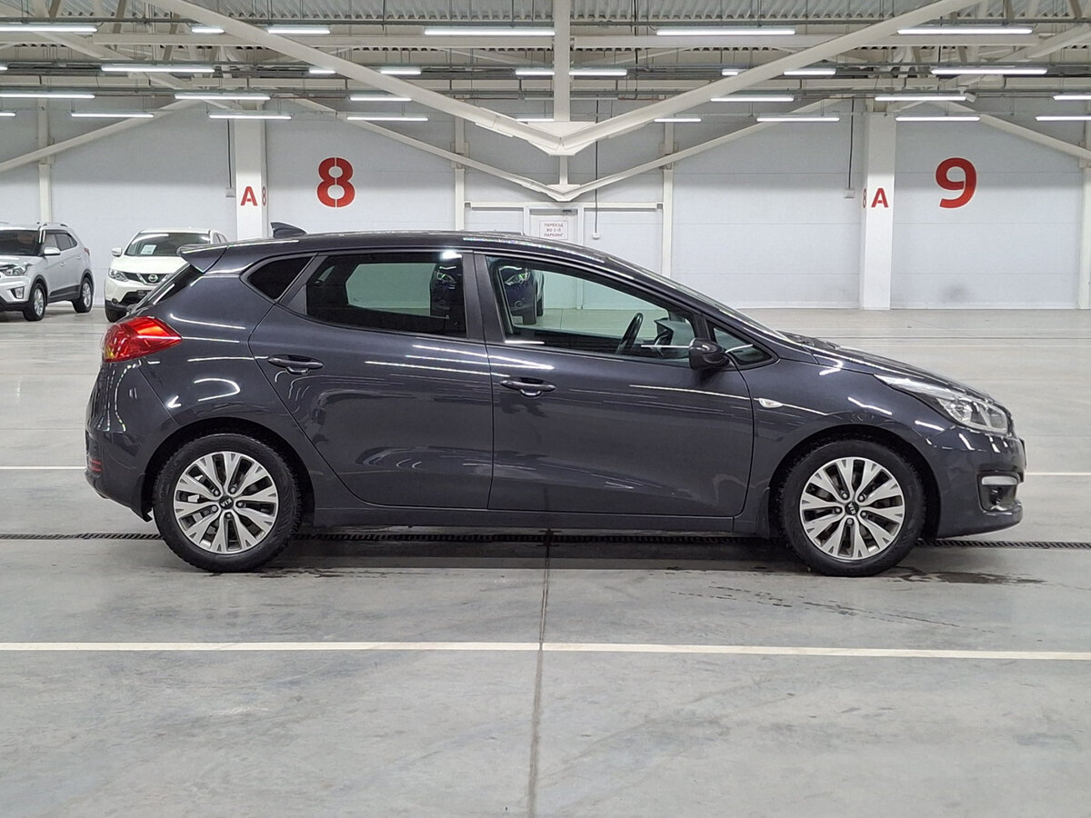 Купить Kia Ceed с пробегом. Фото: #3