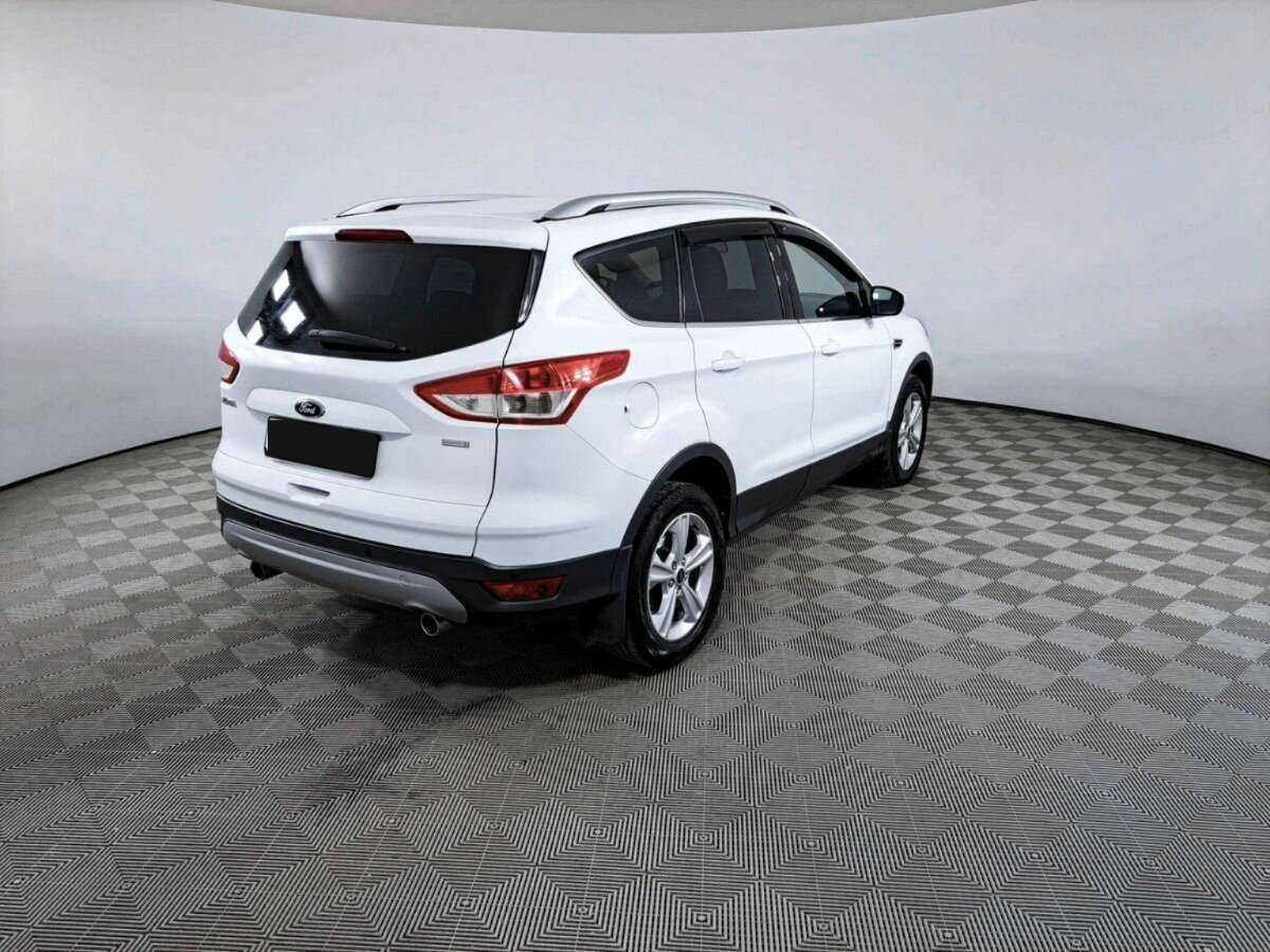 Купить Ford Kuga с пробегом. Фото: #4