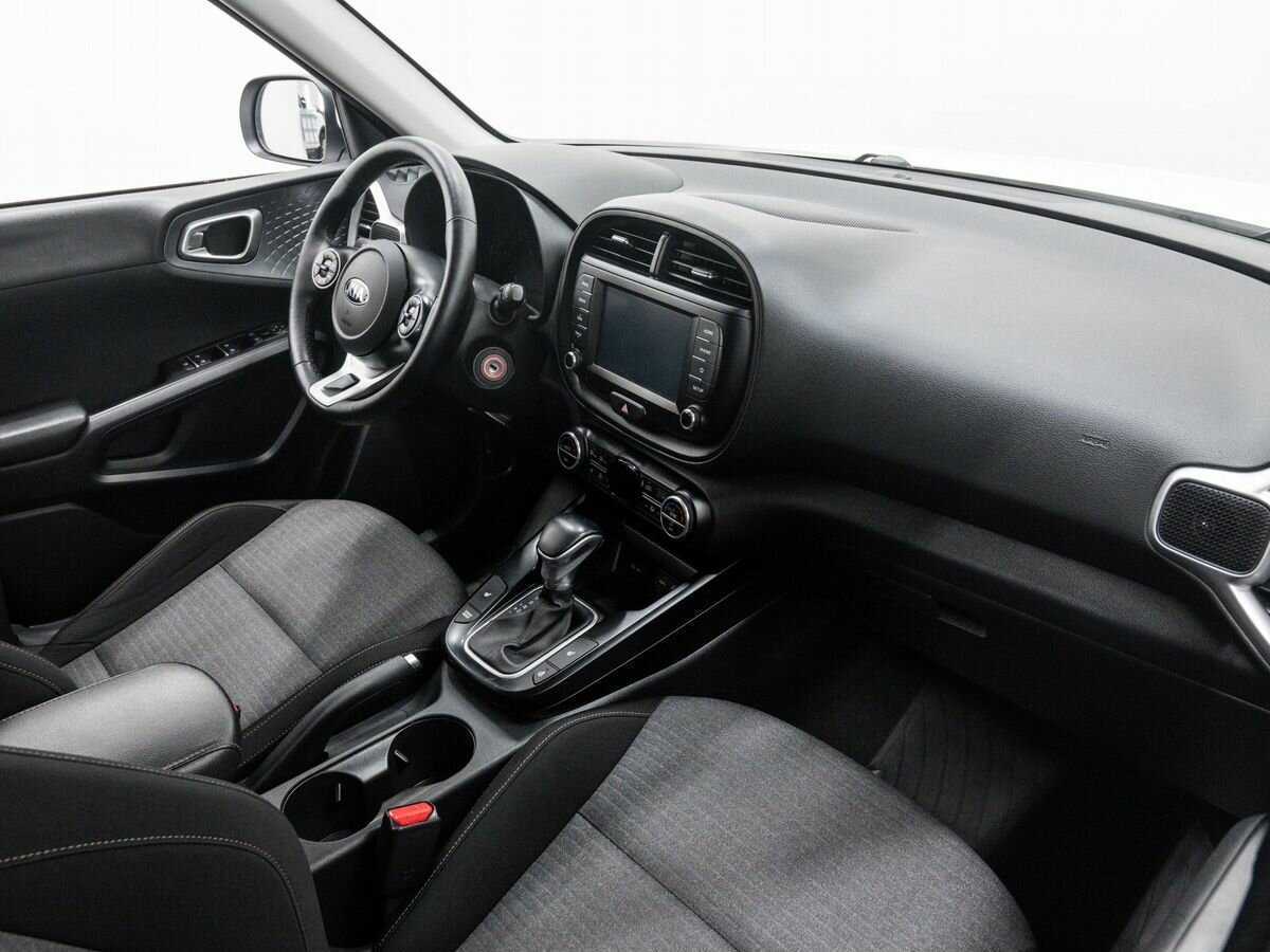 Купить Kia Soul с пробегом. Фото: #7