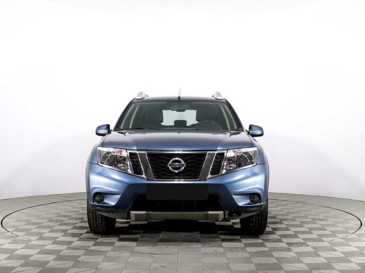 Купить Nissan Terrano с пробегом. Фото: #1