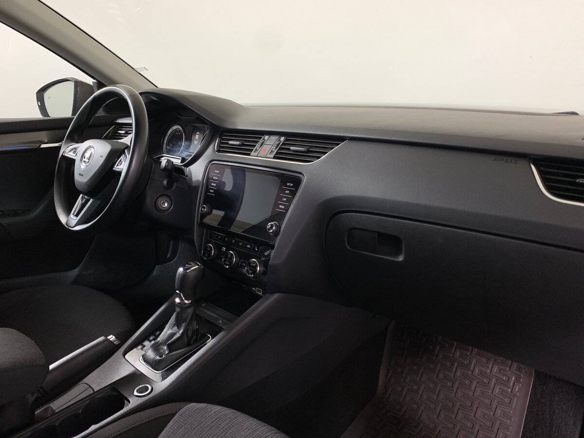 Купить Skoda Octavia с пробегом. Фото: #12