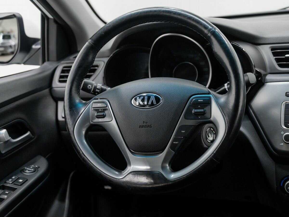 Купить Kia Rio с пробегом. Фото: #10