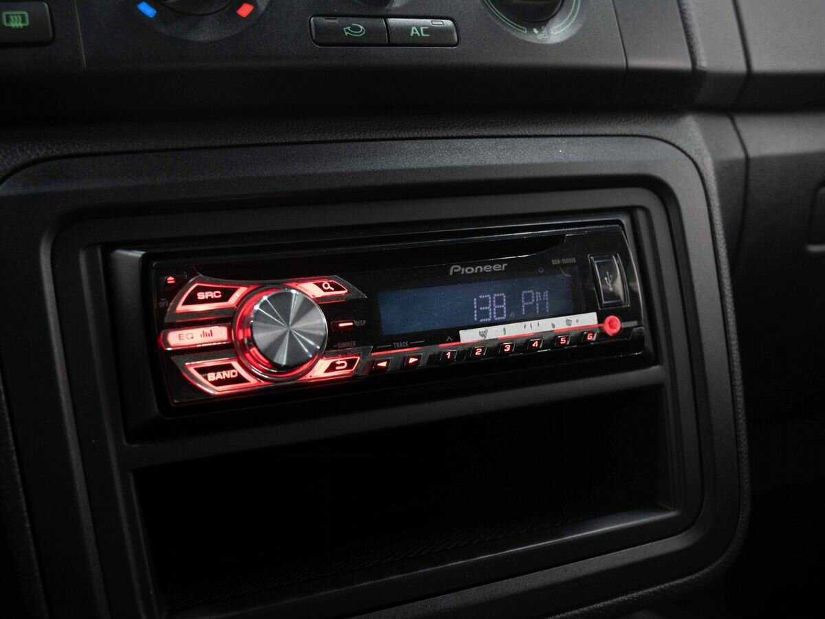 Купить Skoda Fabia с пробегом. Фото: #18