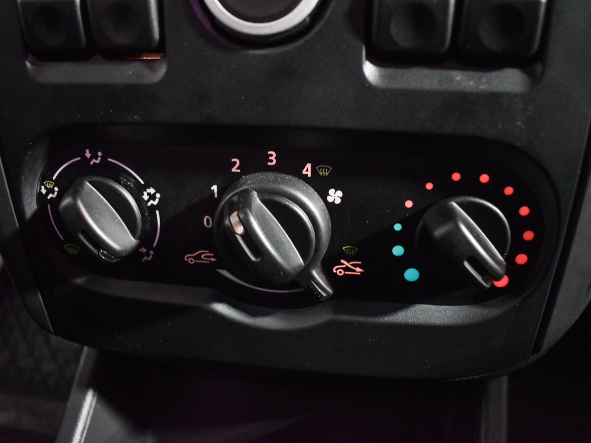 Купить Lada (ВАЗ) Largus с пробегом. Фото: #14