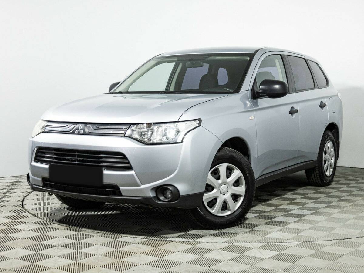 Купить Mitsubishi Outlander с пробегом. Посмотреть фото