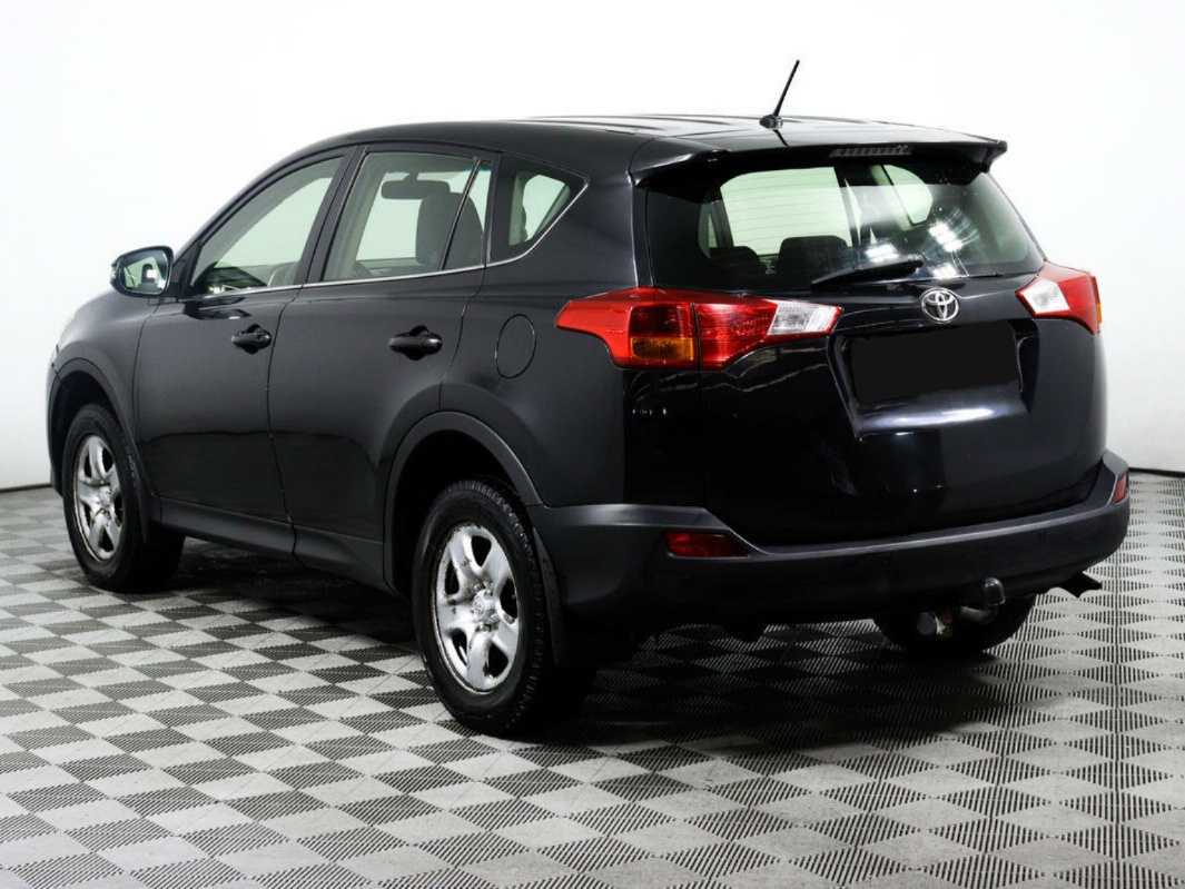 Купить Toyota RAV4 с пробегом. Фото: #6
