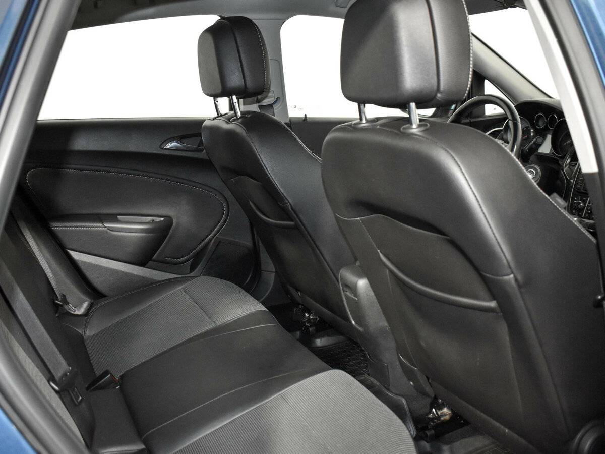 Купить Opel Astra с пробегом. Фото: #10