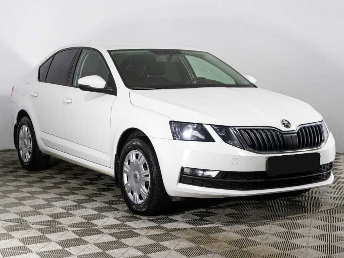Купить Skoda Octavia с пробегом. Фото: #2