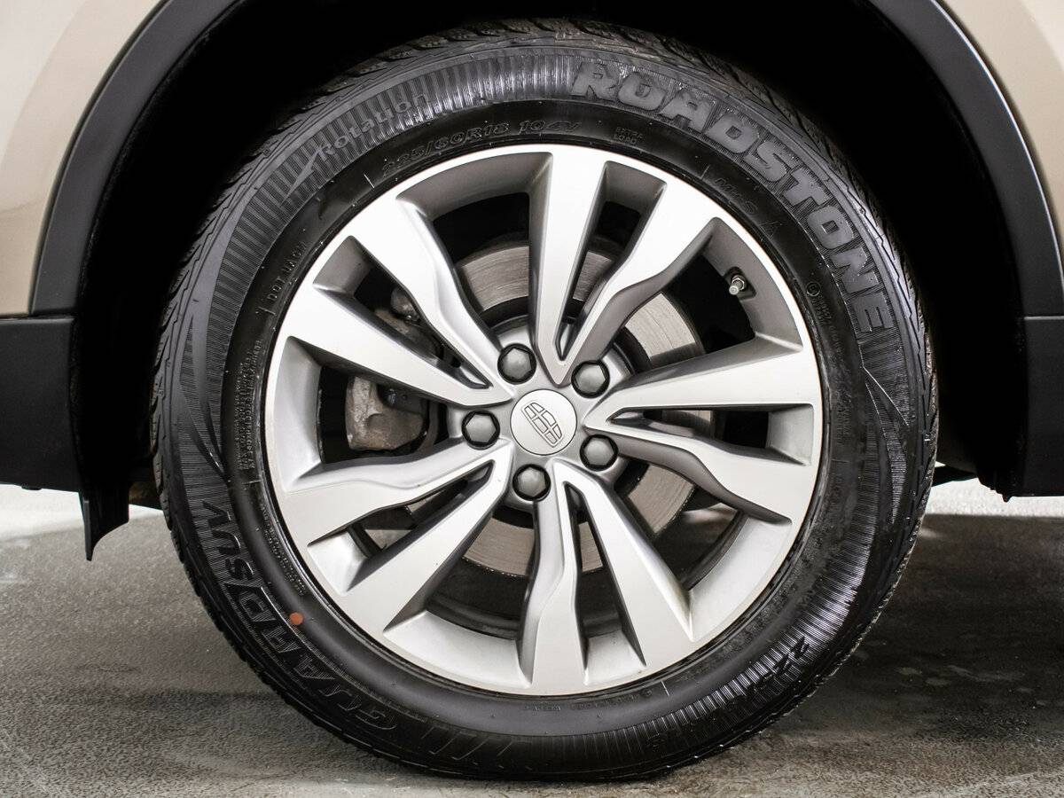 Купить Geely Atlas с пробегом. Фото: #16