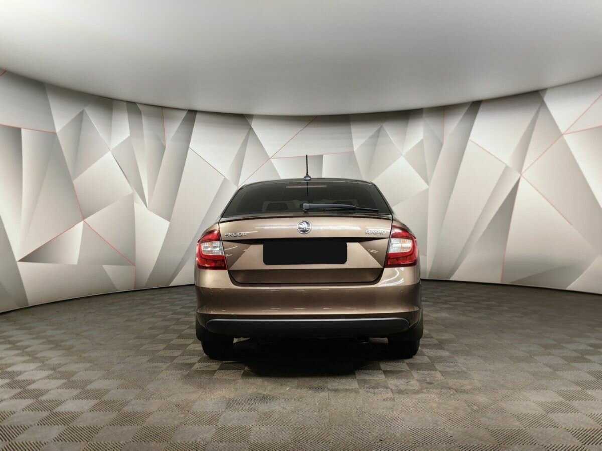 Купить Skoda Rapid с пробегом. Фото: #7