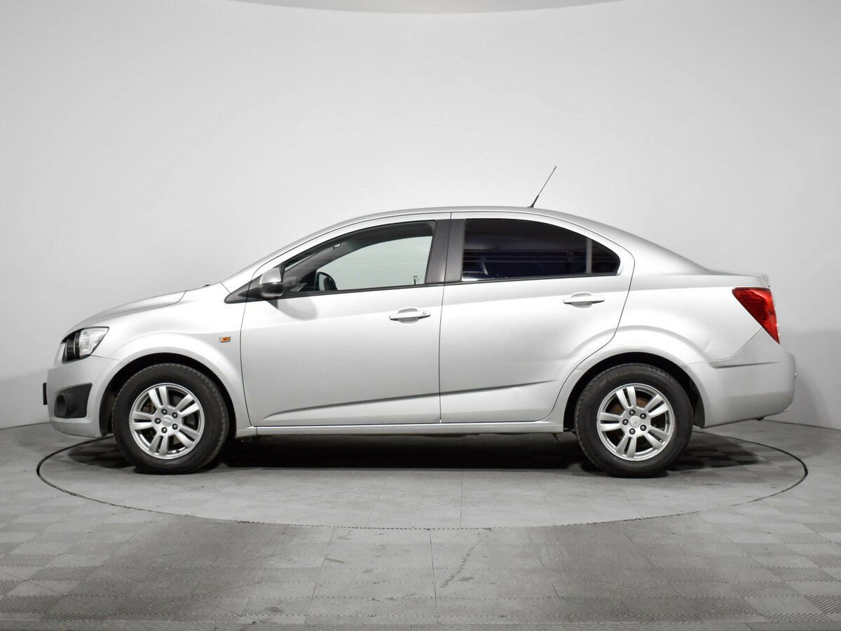 Купить Chevrolet Aveo с пробегом. Фото: #7