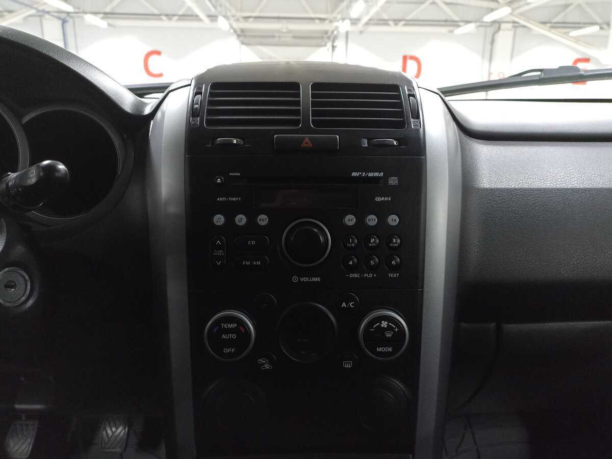 Купить Suzuki Grand Vitara с пробегом. Фото: #14