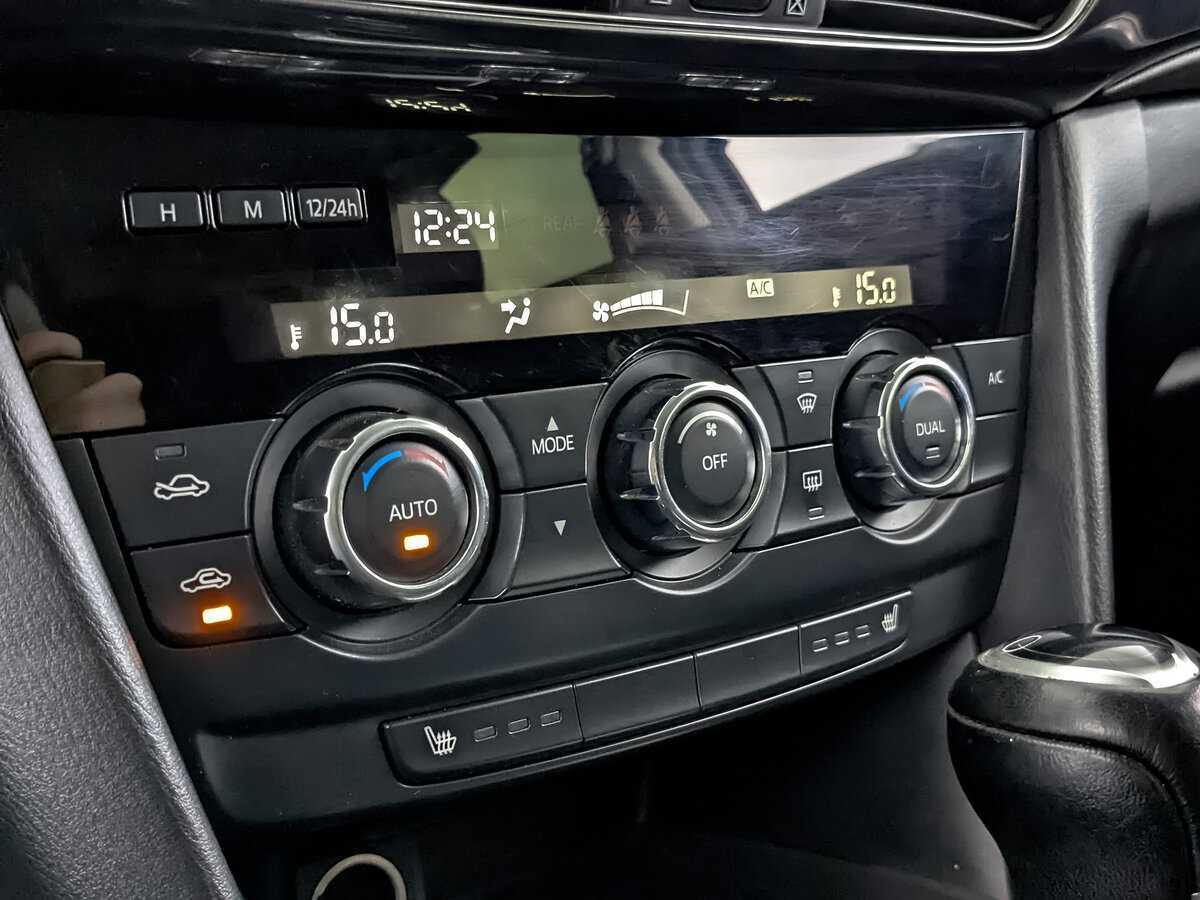 Купить Mazda 6 с пробегом. Фото: #19