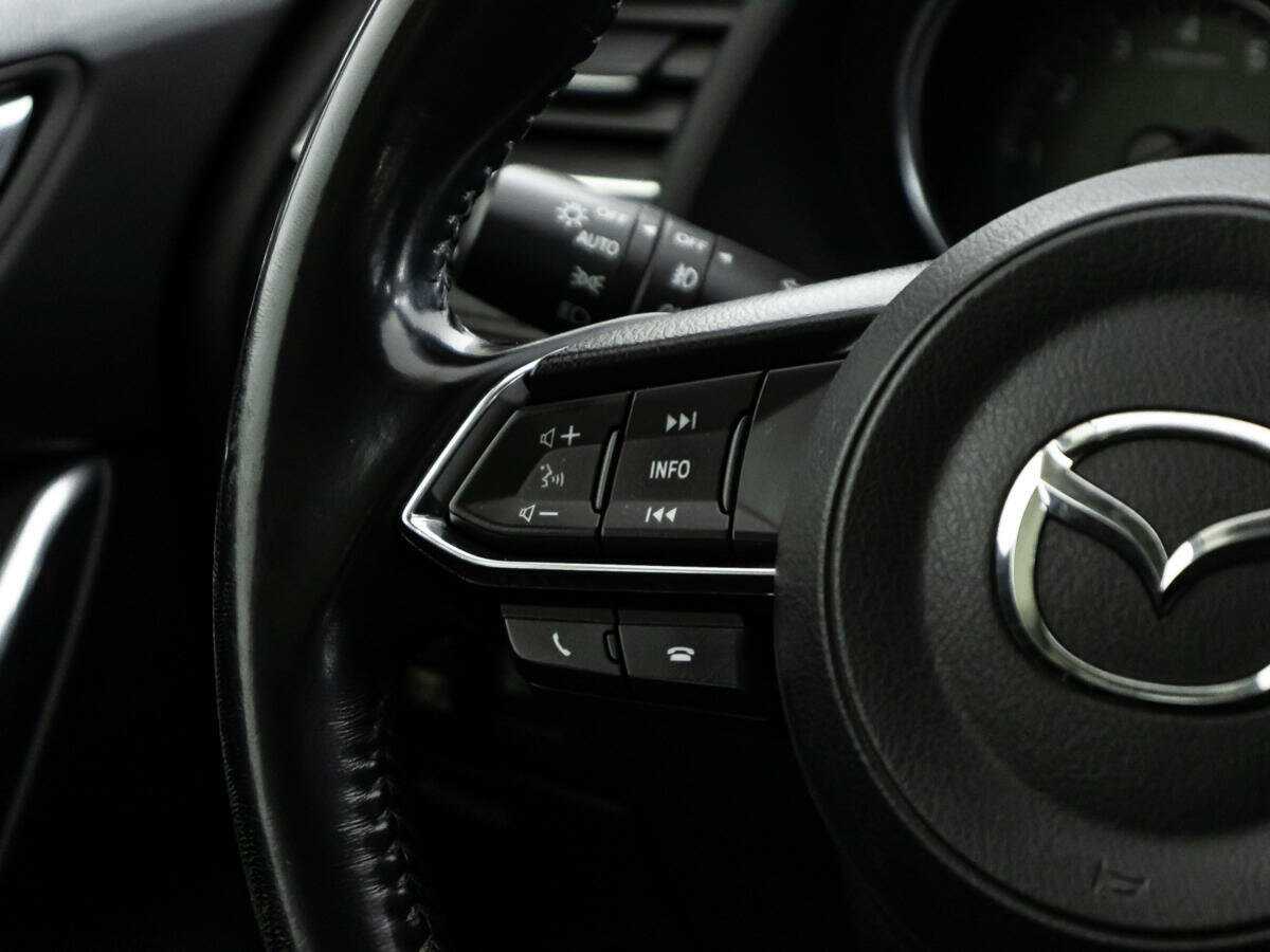 Купить Mazda 6 с пробегом. Фото: #17