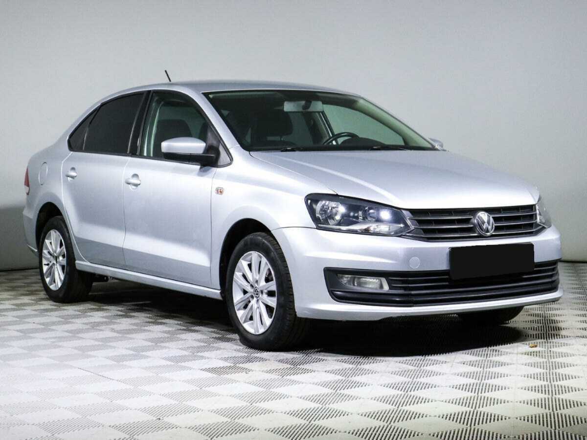 Купить Volkswagen Polo с пробегом. Фото: #2