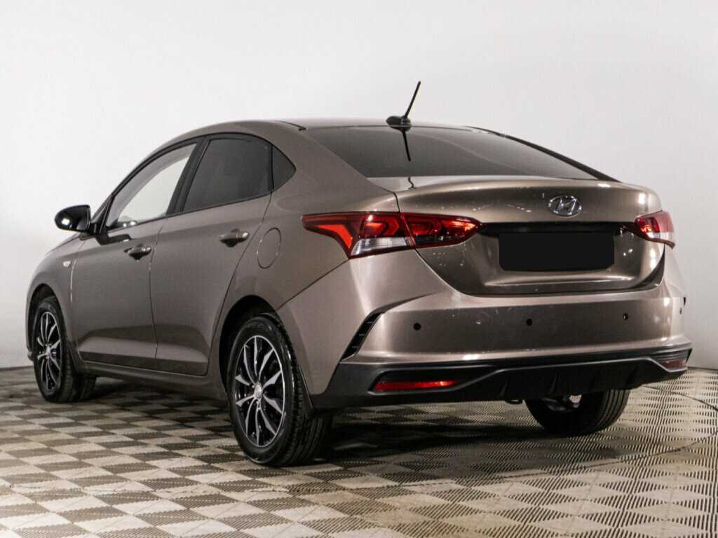 Купить Hyundai Solaris с пробегом. Фото: #6