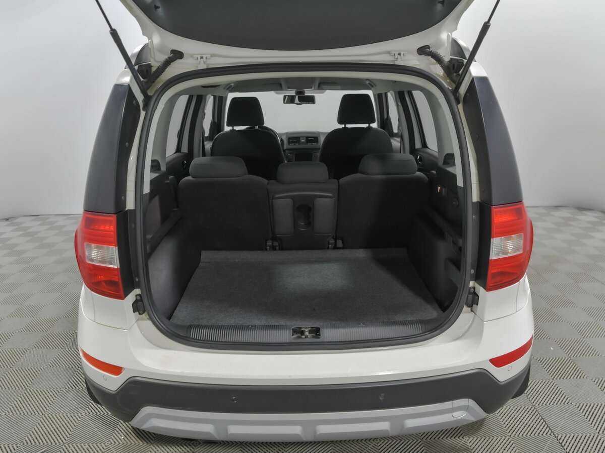 Купить Skoda Yeti с пробегом. Фото: #15