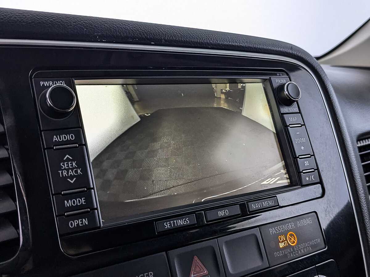 Купить Mitsubishi Outlander с пробегом. Фото: #24