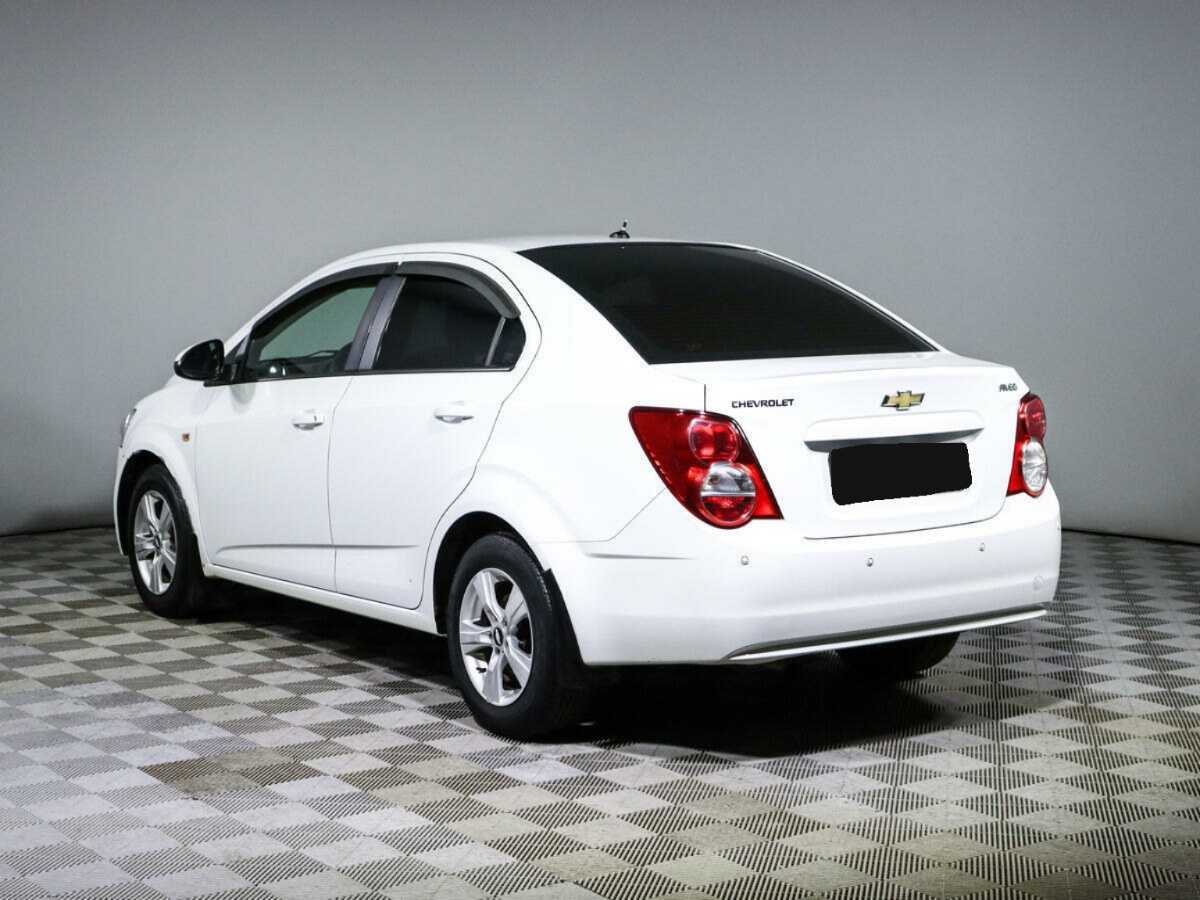 Купить Chevrolet Aveo с пробегом. Фото: #5