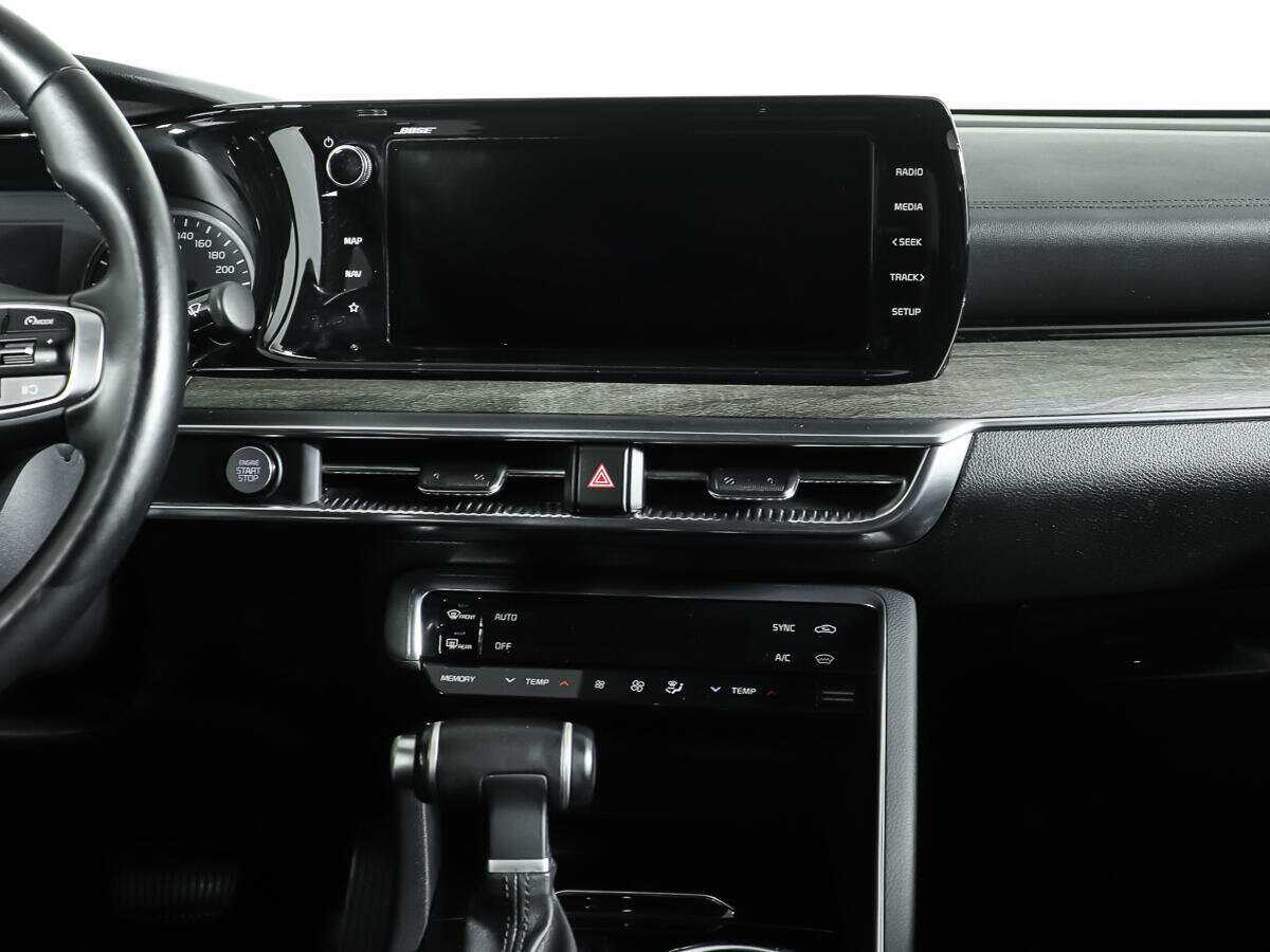 Купить Kia K5 с пробегом. Фото: #10