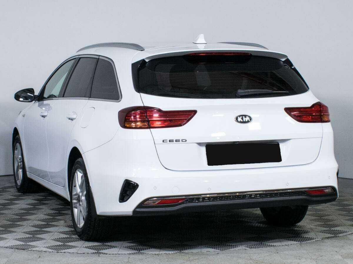 Купить Kia Ceed с пробегом. Фото: #6