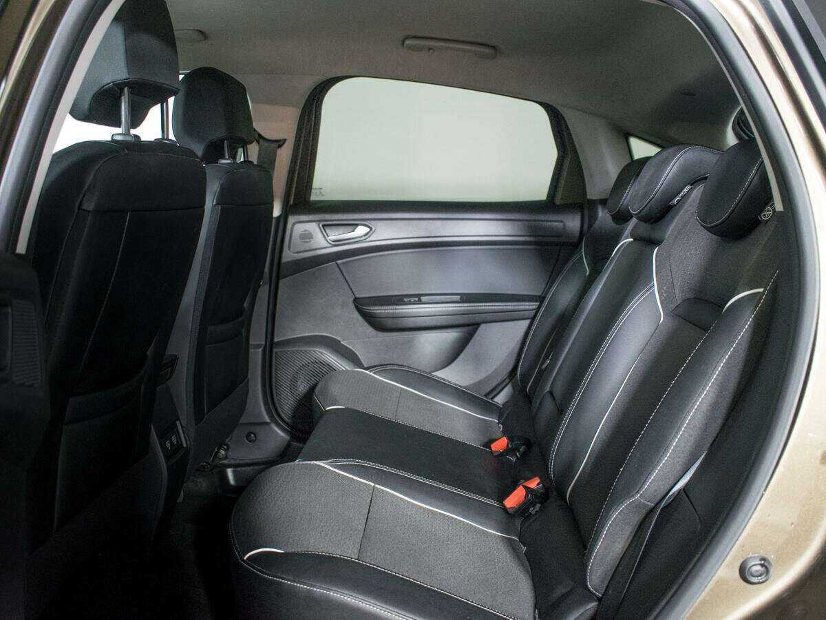 Купить Renault Arkana с пробегом. Фото: #9