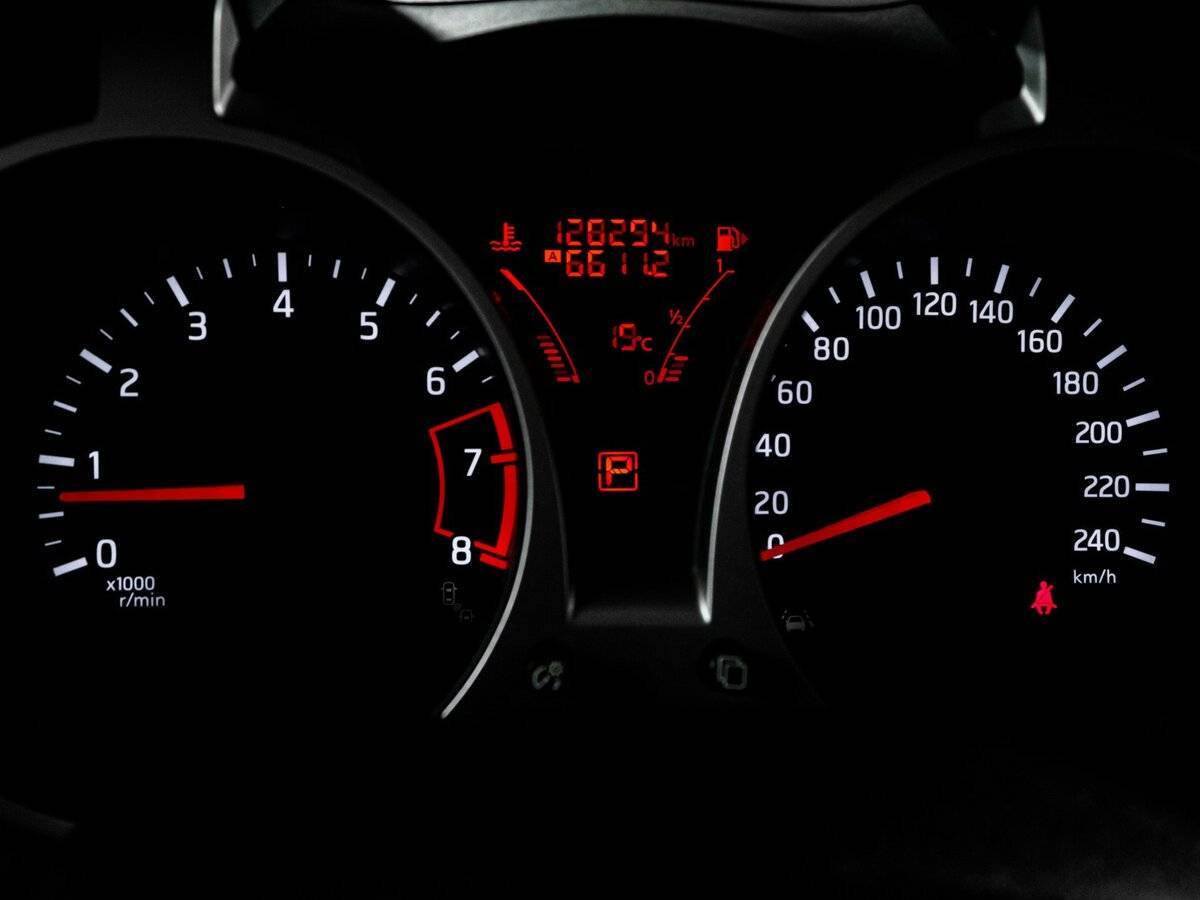 Купить Nissan Juke с пробегом. Фото: #10