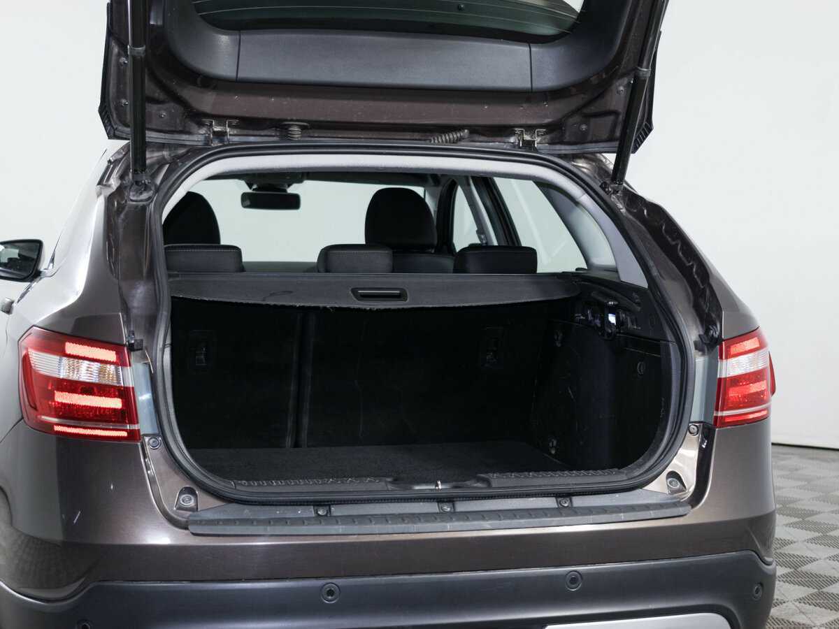 Купить Lada (ВАЗ) Vesta с пробегом. Фото: #6